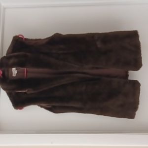 Merona Fur Vest size Large New never worn no tags . Beautiful soft fur lined